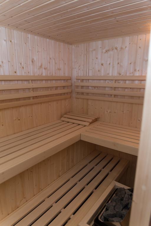 Apartamenty Nad Potoczkiem 우스트론 외부 사진
